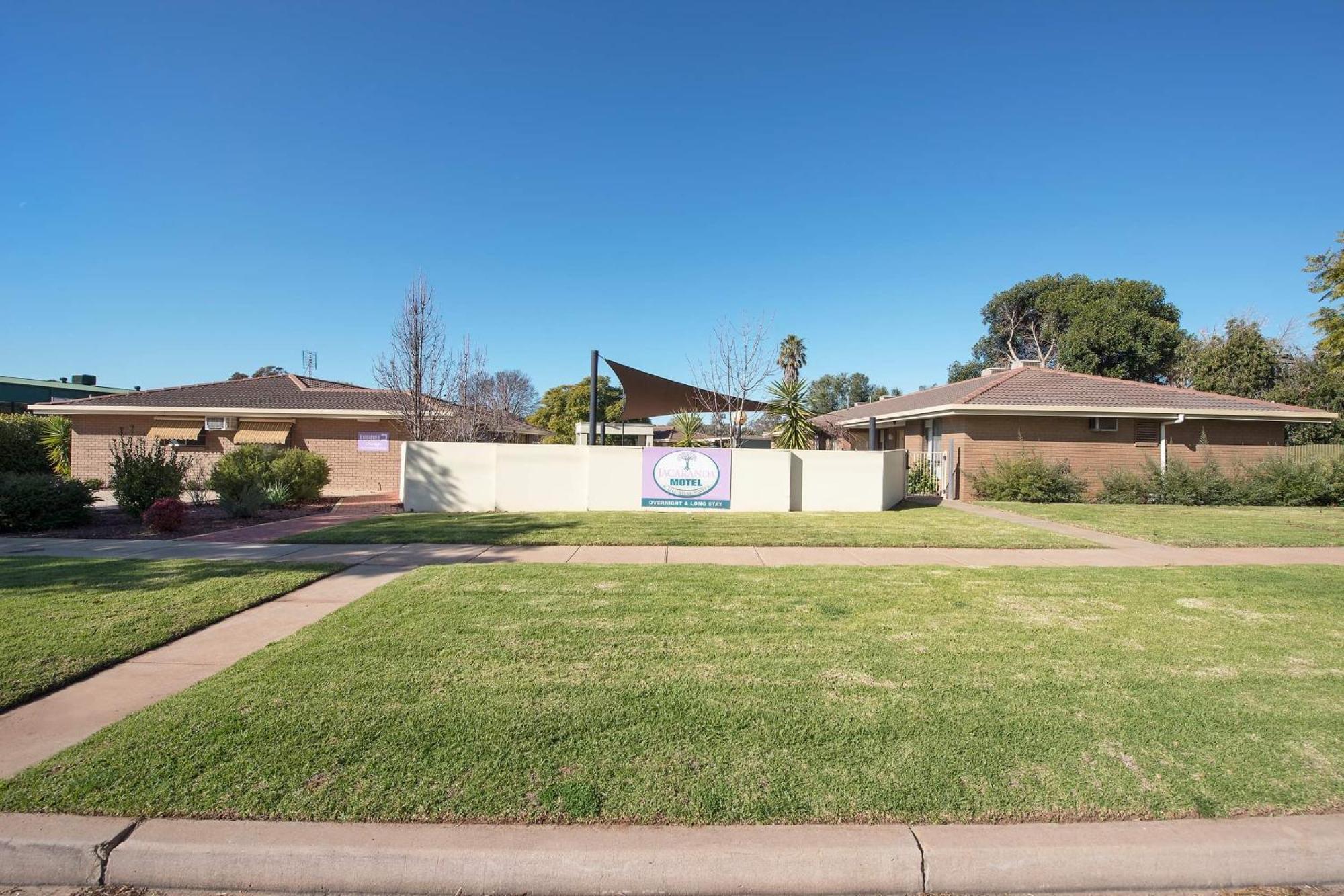 Jacaranda Holiday Units Swan Hill Buitenkant foto