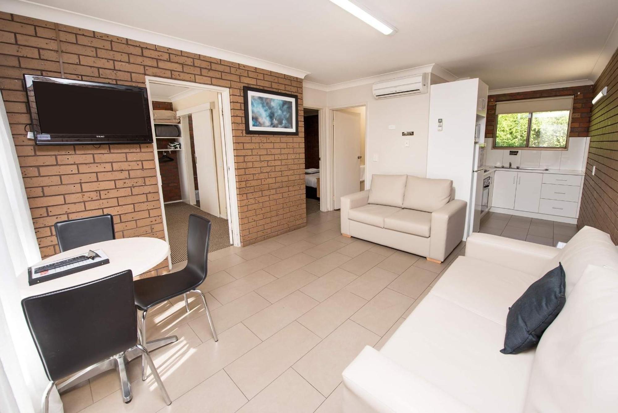 Jacaranda Holiday Units Swan Hill Buitenkant foto
