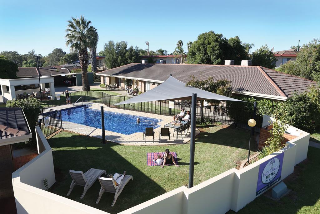 Jacaranda Holiday Units Swan Hill Buitenkant foto